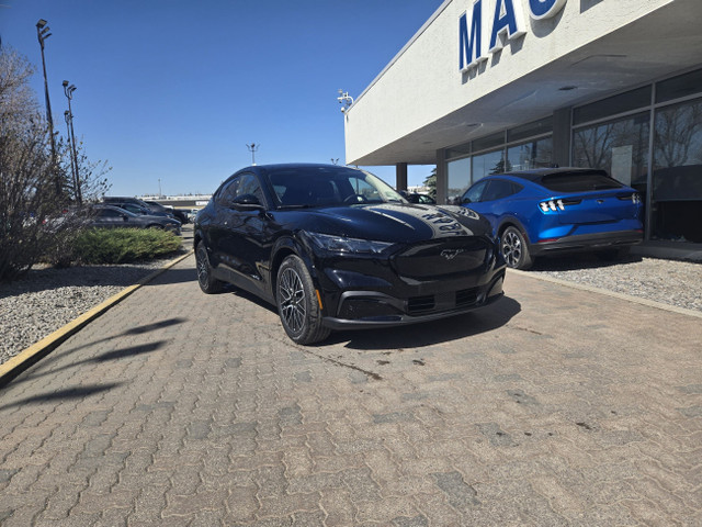 2025 Ford Mustang Mach-E PREMIUM | MOBILE PWR CORD | BLUECRUISE  in Cars & Trucks in Calgary - Image 2