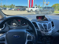 FRONT WHEEL DRIVE | HATCH | HEATED FRONT SEATS | USB CHARGING PORTS! Only 106,900 Miles! KBB.com 10... (image 3)