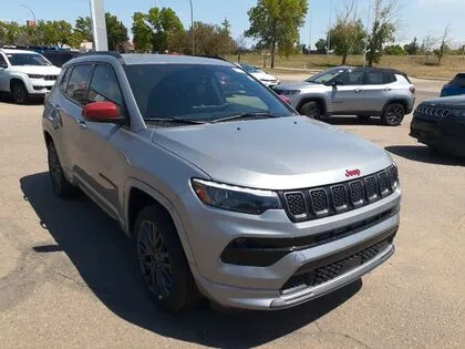 2023 Jeep Compass DEMO BLOWOUT #149