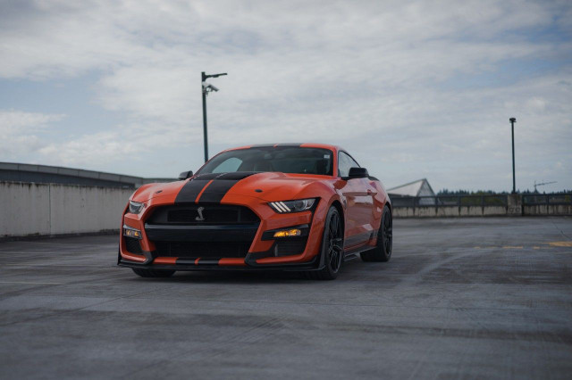 2022 Ford Mustang in Cars & Trucks in Delta/Surrey/Langley - Image 3