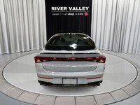 PANORAMIC ROOF, NAVIGATION SYSTEM, HEATED FRONT SEATS, HANDS-FREE LIFTGATE, LED HEADLIGHTS, BLIND SP... (image 4)