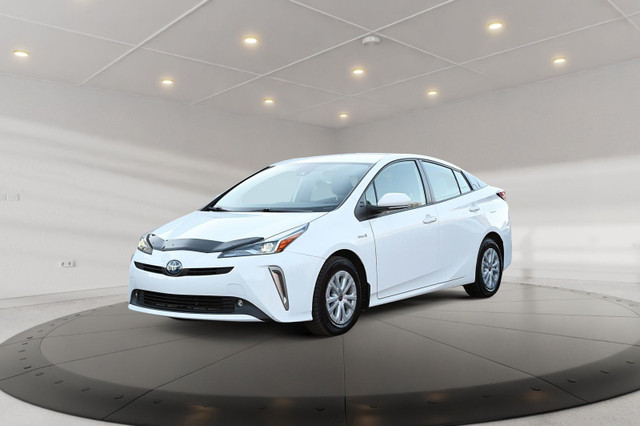 2021 Toyota Prius HYBRIDE + TRACTION INTEGRALE VEHICULE CERTIFIE in Cars & Trucks in Longueuil / South Shore