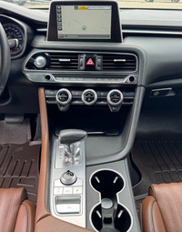 2021 Genesis G70 2.0T Elite AWD Sedan - Navigation|Rearview camera|Parking sensors|Blind-spot/Lane a... (image 9)