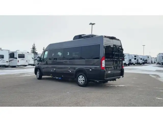 2024 Thor Dazzle 2LB in RVs & Motorhomes in Red Deer - Image 7