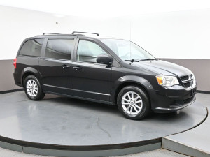 2017 Dodge Grand Caravan Just Traded & Fully Certified