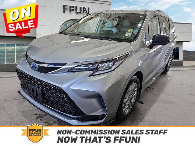 2022 Toyota Sienna LE 8-Passenger AWD RARE FIND | AWD SIENNA?!?! in Cars & Trucks in Saskatoon