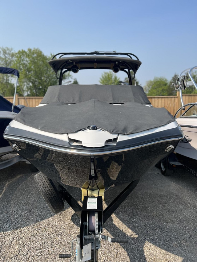 2016 Yamaha 242X in Powerboats & Motorboats in Grand Bend - Image 2