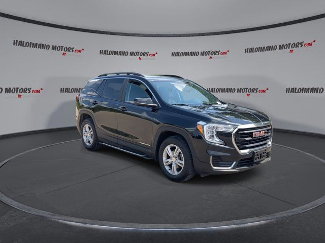 2022 GMC Terrain SLE in Cars & Trucks in Hamilton - Image 3