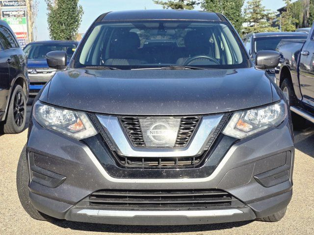 2017 Nissan Rogue in Cars & Trucks in Grande Prairie - Image 2