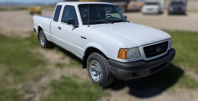 2001 Ford Ranger  XL RWD 1/4ton Pick-up Truck in Cars & Trucks in Lethbridge