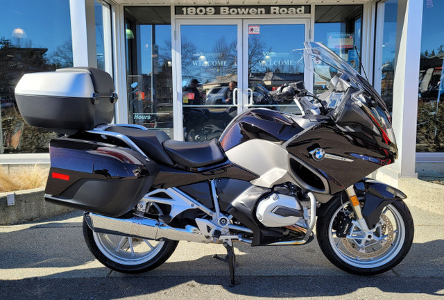 2016 BMW R1200RT in Street, Cruisers & Choppers in Nanaimo