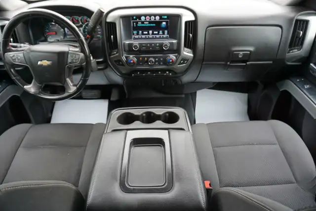 2018 Chevrolet Silverado 2500HD in Cars & Trucks in Oakville / Halton Region - Image 12