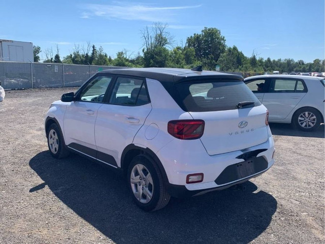 2022 HYUNDAI VENUE * ONE OWNER * NO ACCIDENTS SE in Cars & Trucks in Barrie - Image 3