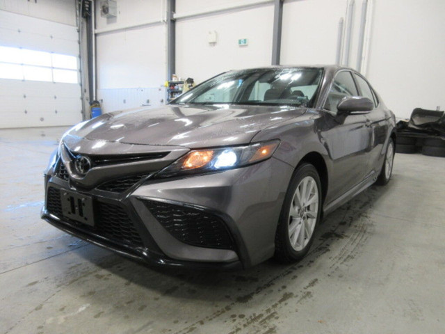  2021 Toyota Camry SE, AUTO, A/C, HTD. SEATS, BT, ALLOYS, JUST 7 in Cars & Trucks in Ottawa - Image 4