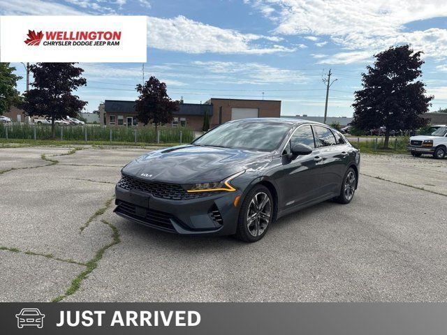 2022 Kia K5 EX | AWD | Leather | Moonroof | Apple Carplay in Cars & Trucks in Guelph