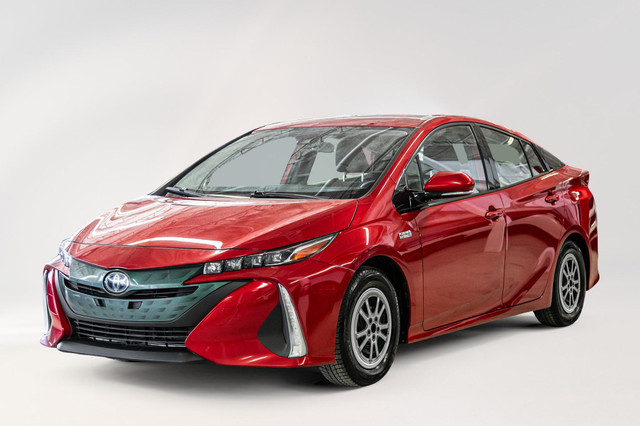 2020 Toyota PRIUS PRIME HYBRIDE BRANCHABLE | CAMÉRA | CARPLAY |  in Cars & Trucks in City of Montréal