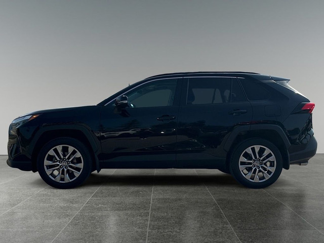 2023 Toyota RAV4 XLE / Back Up Camera / Heated Seats in Cars & Trucks in Calgary - Image 2