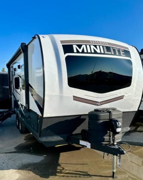 2024 Forest River Rockwood Mini Lite 2109S in Travel Trailers & Campers in Winnipeg - Image 2