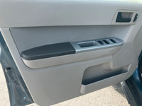 FINANCEMENT MAISON DISPONIBLE AVEC 2011 Ford Escape XLT, Automatique, V6 3.0L, 141000Km, Groupe Elec... (image 9)