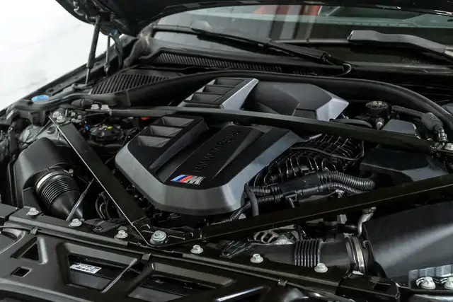 2024 BMW M4 Competition M xDrive Coupe | Premium | Freins M in Cars & Trucks in City of Montréal - Image 10