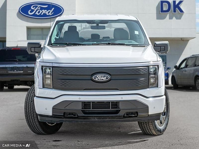 2025 Ford F-150 Lightning Flash in Cars & Trucks in Edmonton - Image 2