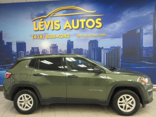 JEEP COMPASS 2018 SPORT AIR-CLIMATISÉ CAMERA RECUL 113100 KM ! in Cars & Trucks in Lévis