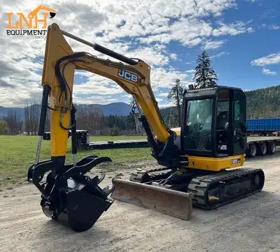 2016 JCB 85Z-1 Excavator | 2990 hours | Enclosed heated and air-conditioned cab, radio, 12V lighter...