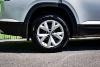 This 2024 Volkswagen Atlas is for sale today. This SUV has 69,872 kms. It's white in colour . It has... (image 5)