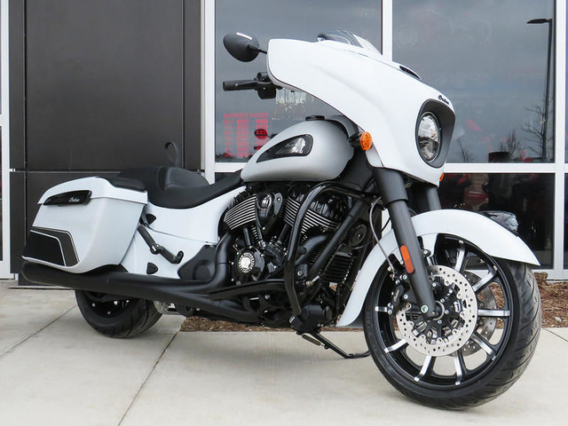 2024 Indian Motorcycle Chieftain Dark Horse w/Powerband Audio Pk in Street, Cruisers & Choppers in Cambridge