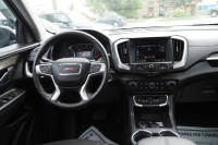 2024 GMC Terrain SLE AWD Versatile Roomy and Stylish All Wheel Drive Sport Utility. Only 10 000 kms... (image 6)