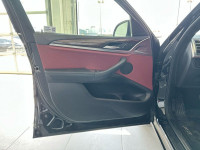 2022 BMW X4 xDrive30i AWD 8-Speed Automatic Sport 2.0L I4 Turbocharged DOHC 16V LEV3-SULEV30 248hp E... (image 9)