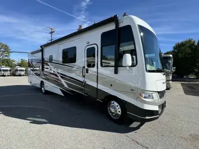 Experience luxury and reliability with the 2025 Newmar Bay Star 3629, now available at Midtown RV. B...