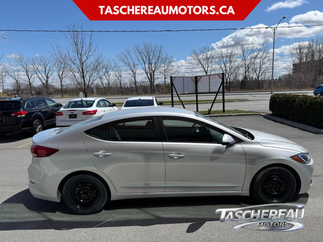 2017 Hyundai Elantra dans Autos et camions  à Longueuil/Rive Sud - Image 4