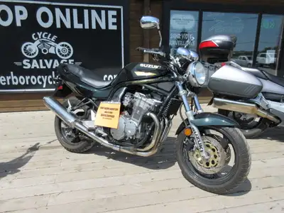 Really nice 96 Bandit 600, only 6217km. We are selling it certified for $3495 plus tax and registrat...