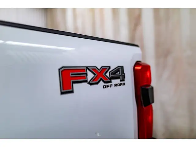 2023 Ford F-350 4x4 Crew Cab XL FX4 BCam in Cars & Trucks in Grande Prairie - Image 29