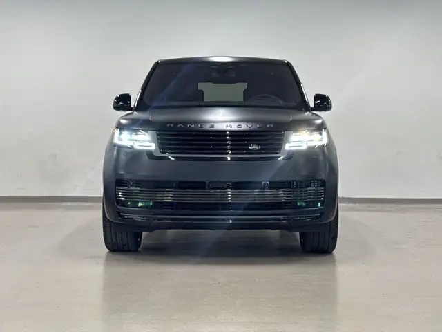 2023 Land Rover NEW RANGE ROVER P530 SV SWB in Cars & Trucks in City of Montréal - Image 11