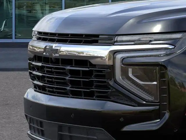 2025 Chevrolet Suburban LS in Cars & Trucks in Calgary - Image 20