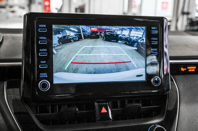 2022 Toyota Corolla LE | Bluetooth | Caméra | Carplay | Android  in Cars & Trucks in City of Montréal - Image 4