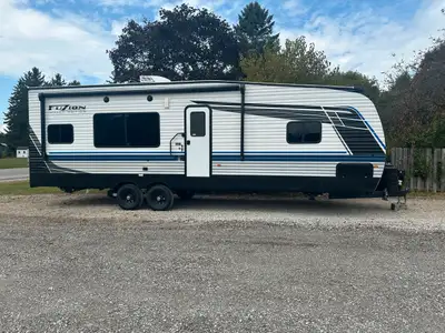 2024 Keystone 2915 Fuzion Impact Edition $47,900 Consignment Inventory 2024 Keystone 2915 Fuzion Imp...