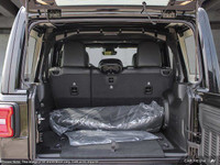 This Jeep Wrangler boasts a Regular Unleaded V-6 3.6 L/220 engine powering this Automatic transmissi... (image 6)