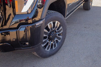 2025 GMC Sierra 3500 Denali Ultimate GMC Sierra 3500 Denali Ultimate 2025 CALL OR TEXT US AT (587) 3... (image 5)