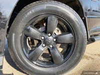 This Ram 1500 Classic has a dependable Regular Unleaded V-8 5.7 L/345 engine powering this Automatic... (image 6)