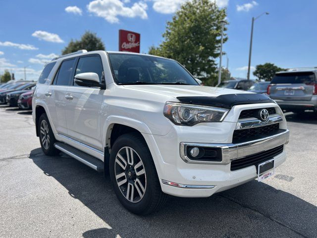 2015 Toyota 4Runner SR5 in Cars & Trucks in Hamilton - Image 3
