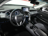 Cash Price: $37,995 Finance Price: $35,995 Low Mileage!, Apple Carplay, Android Auto, Heated Seats,... (image 9)