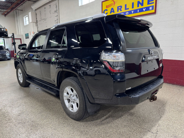 2016 Toyota 4Runner 4WD V6 SR5 - BLUETOOTH - NAVI - BACKUP CAMER in Cars & Trucks in Mississauga / Peel Region - Image 4