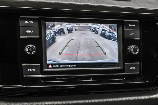2023 Volkswagen Taos Trendline 1.5T 7sp at DSG w/ Tip 4M 4 Motio in Cars & Trucks in City of Montréal - Image 19
