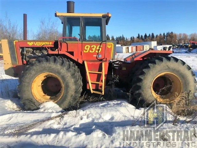 VERSATILE 935 Tractor Parts Unit dans Équipement agricole  à Ville d’Edmonton