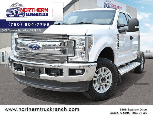 2018 Ford F-350 XLT Extended Cab 4x4 Cab And Chassis in Cars & Trucks in Edmonton