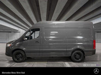 Mercedes-Benz Rive-Sud, la destination Mercedes-Benz par excellence. Bienvenue en première classe. D... (image 1)