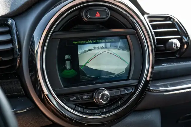 2019 Mini Clubman Cooper | LOW KM'S | ACCIDENT FREE dans Autos et camions dans Ville d’Edmonton - Image 28